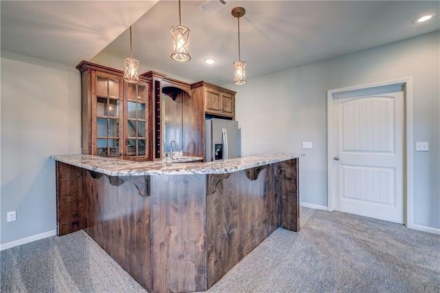 20501 W 112th Terrace, Olathe, KS 66061