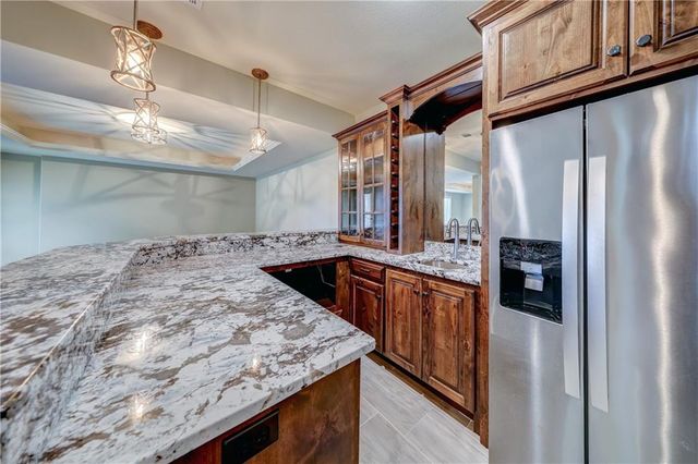 20501 W 112th Terrace, Olathe, KS 66061