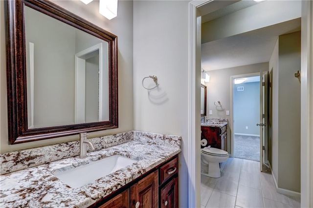 20501 W 112th Terrace, Olathe, KS 66061