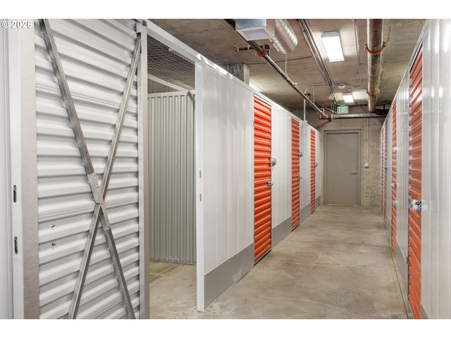 28 Se 28TH Ave 304, Portland, OR 97214