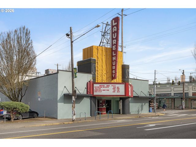 28 Se 28TH Ave 304, Portland, OR 97214