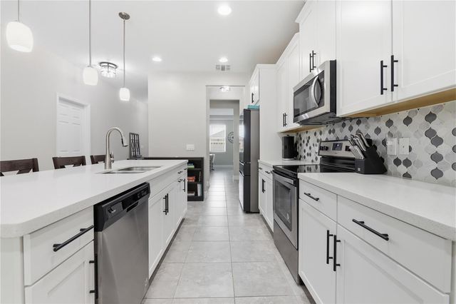 2337 OXMOOR DRIVE, Deland, FL 32724