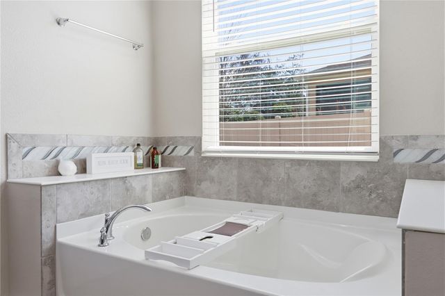 2337 OXMOOR DRIVE, Deland, FL 32724