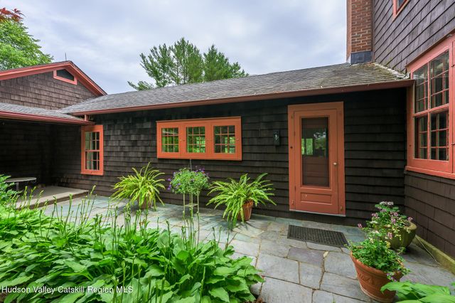 9960 Route 22, Hillsdale, NY 12529