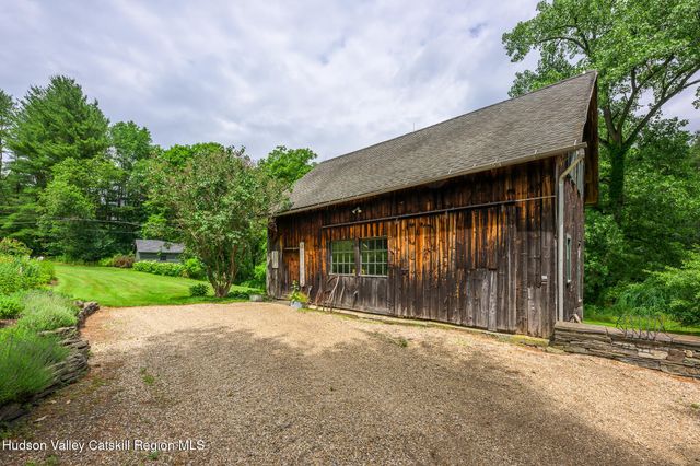 9960 Route 22, Hillsdale, NY 12529