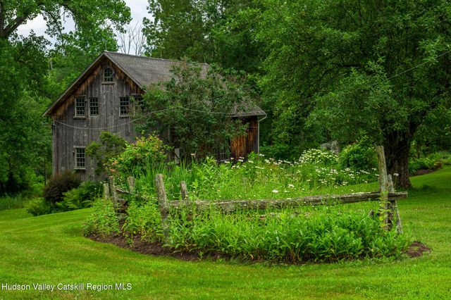 9960 Route 22, Hillsdale, NY 12529