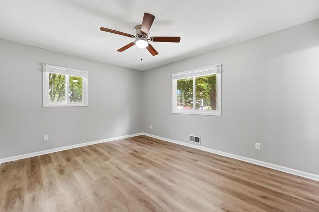409 Harold Drive, Burnsville, MN 55337