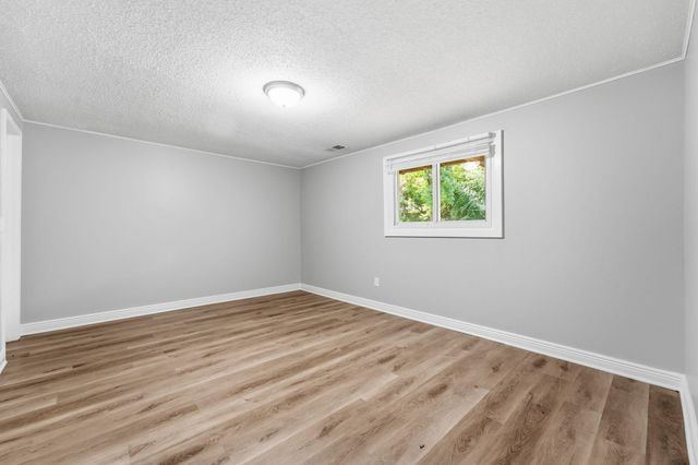 409 Harold Drive, Burnsville, MN 55337