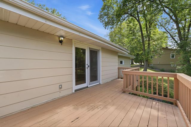 409 Harold Drive, Burnsville, MN 55337