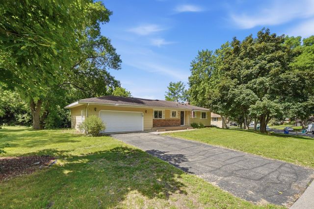 409 Harold Drive, Burnsville, MN 55337