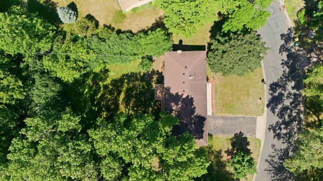 409 Harold Drive, Burnsville, MN 55337