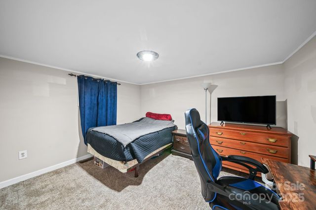 4327 Son Lawing Drive, Claremont, NC 28610