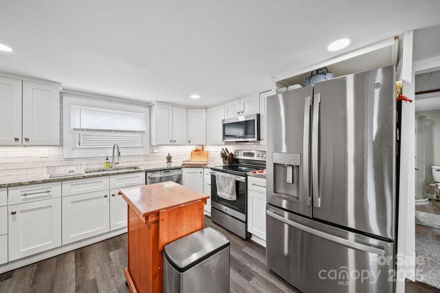 4327 Son Lawing Drive, Claremont, NC 28610