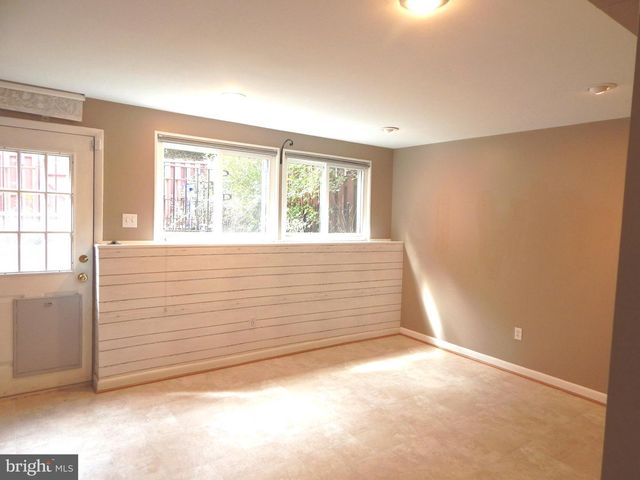 5393 HARBOR COURT DR, Alexandria, VA 22315