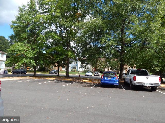 5393 HARBOR COURT DR, Alexandria, VA 22315