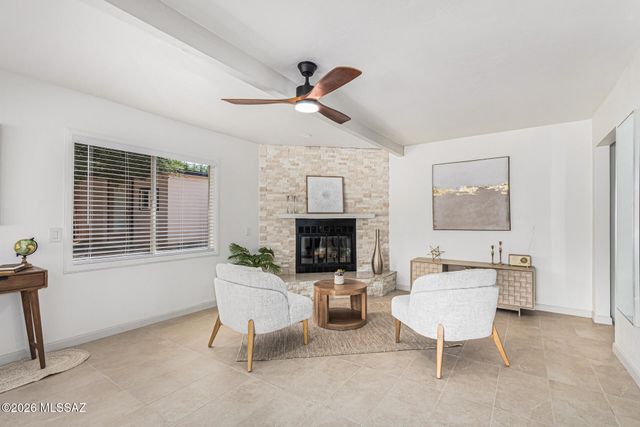 506 N Banff Avenue, Tucson, AZ 85748