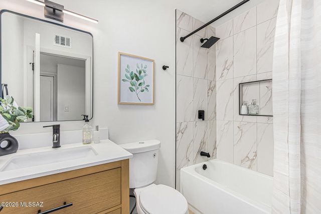 506 N Banff Avenue, Tucson, AZ 85748