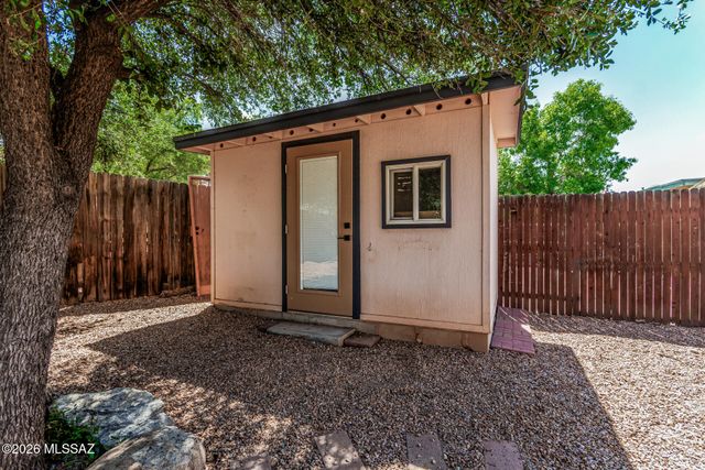 506 N Banff Avenue, Tucson, AZ 85748