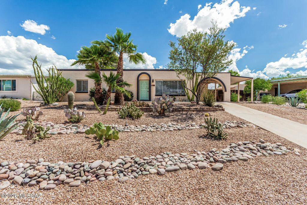 506 N Banff Avenue, Tucson, AZ 85748