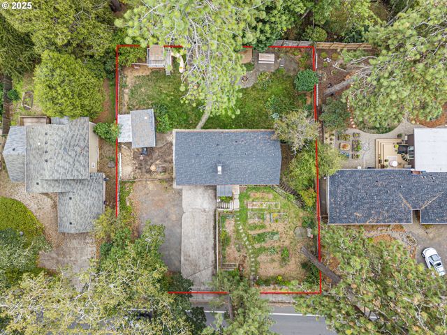 3569 WILLAMETTE St, Eugene, OR 97405