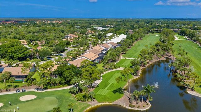 152 Cypress View DR C25, Naples, FL 34113