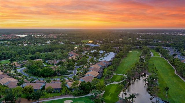 152 Cypress View DR C25, Naples, FL 34113