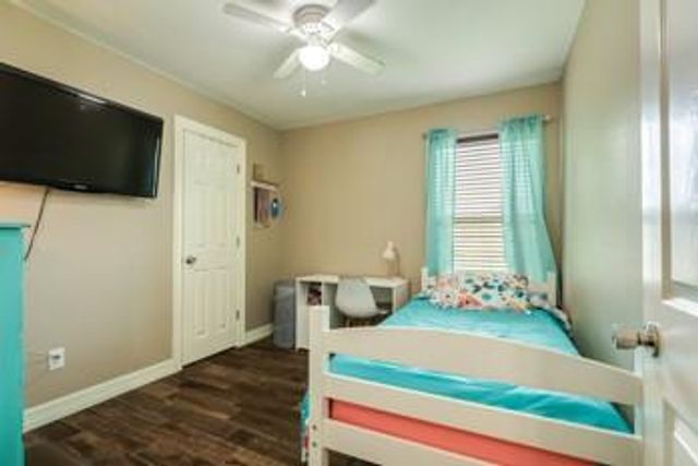 6108 Fox Ridge Drive R453E, Angleton, TX 77515