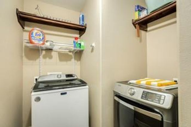 6108 Fox Ridge Drive R453E, Angleton, TX 77515