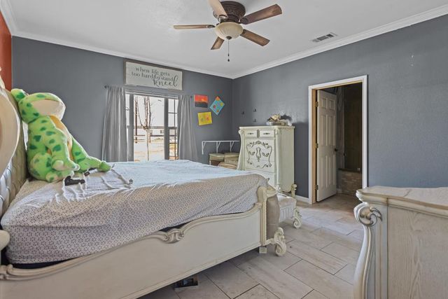 264 E 44th Lane, Fort Stockton, TX 79735