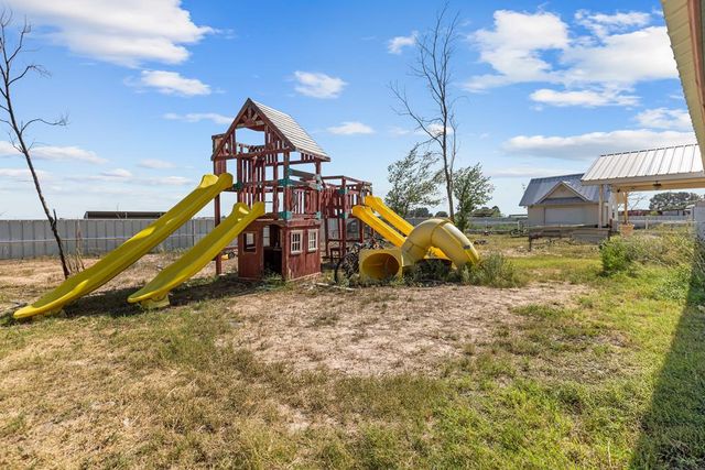 264 E 44th Lane, Fort Stockton, TX 79735