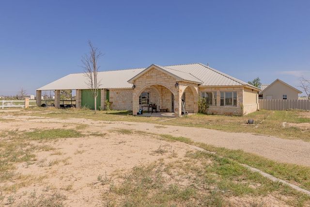 264 E 44th Lane, Fort Stockton, TX 79735
