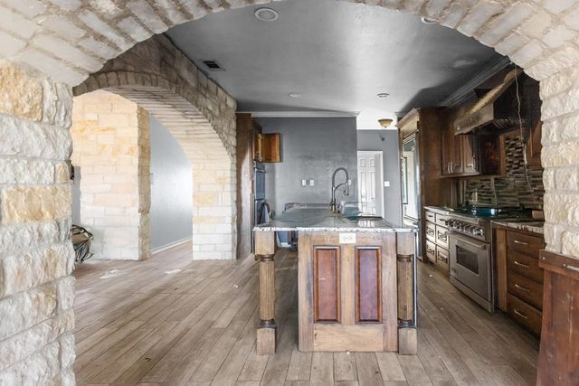 264 E 44th Lane, Fort Stockton, TX 79735