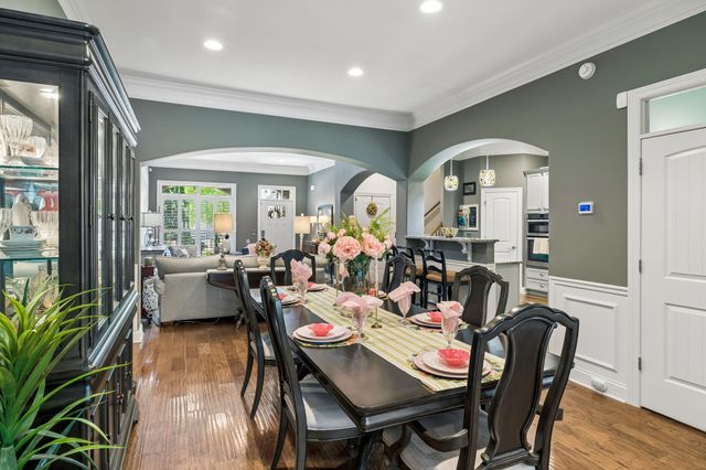 2143 Herring Xing, Murfreesboro, TN 37130