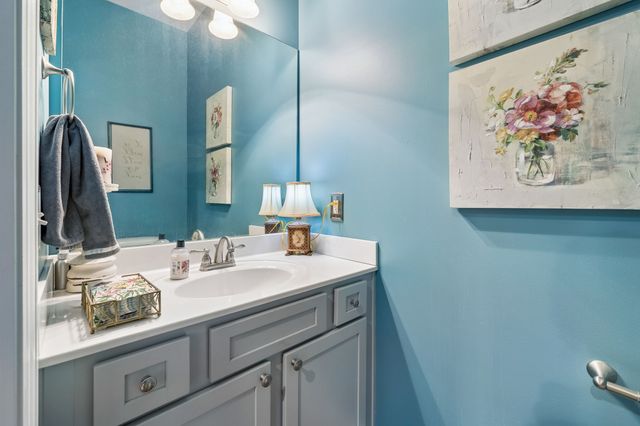 2143 Herring Xing, Murfreesboro, TN 37130