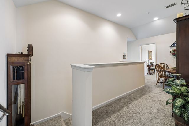2143 Herring Xing, Murfreesboro, TN 37130