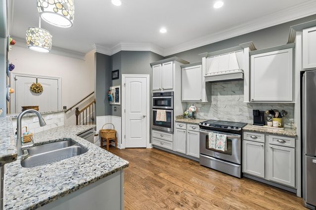 2143 Herring Xing, Murfreesboro, TN 37130