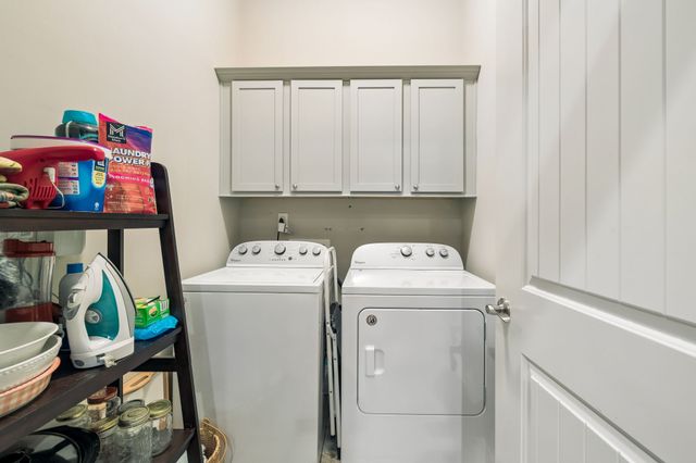 2143 Herring Xing, Murfreesboro, TN 37130