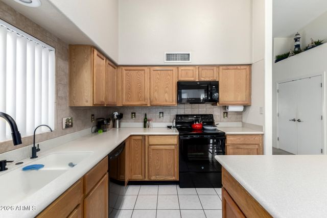 11622 N 76TH Drive, Peoria, AZ 85345