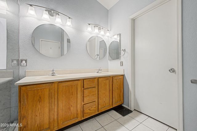 11622 N 76TH Drive, Peoria, AZ 85345