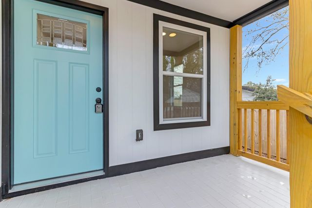 7 Hendricks Street, Greenville, SC 29607