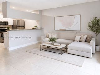 460 S Park Rd 106, Hollywood, FL 33021