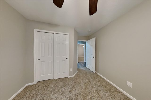 3701 Oak Crossing Drive, Pearland, TX 77581