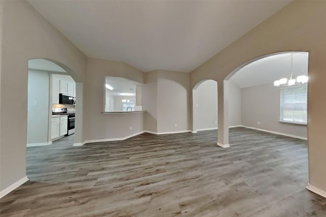 3701 Oak Crossing Drive, Pearland, TX 77581