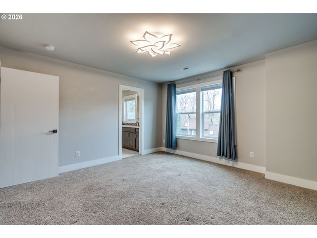 3014 Sw IOWA St, Portland, OR 97239