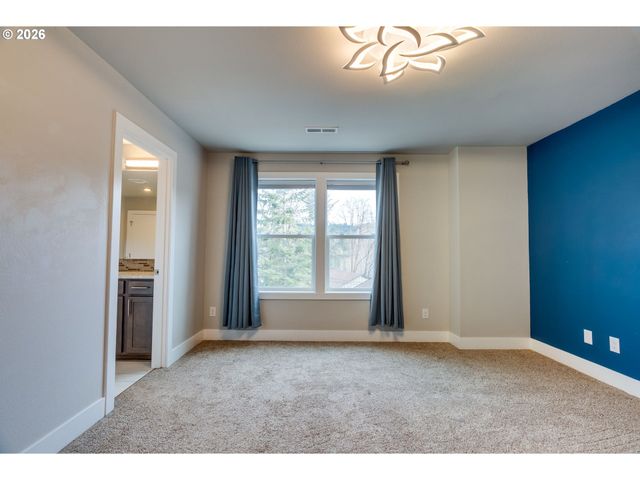 3014 Sw IOWA St, Portland, OR 97239