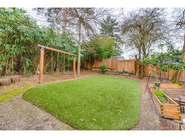 3014 Sw IOWA St, Portland, OR 97239