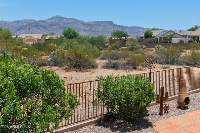10836 E SURVEYOR Court, Gold Canyon, AZ 85118