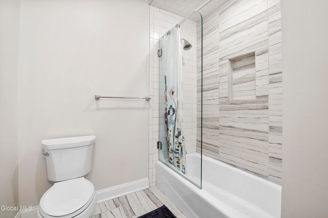 37 White Street 5A, Saratoga Springs, NY 12866