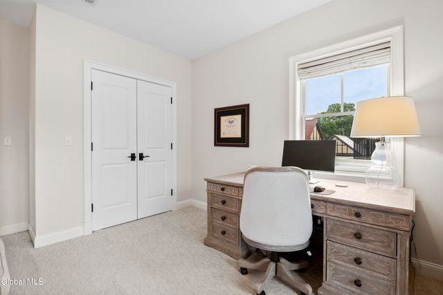 37 White Street 5A, Saratoga Springs, NY 12866