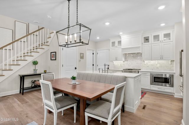 37 White Street 5A, Saratoga Springs, NY 12866